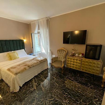 Prestige Suite Via Romagnoli Sirmione Luaran gambar