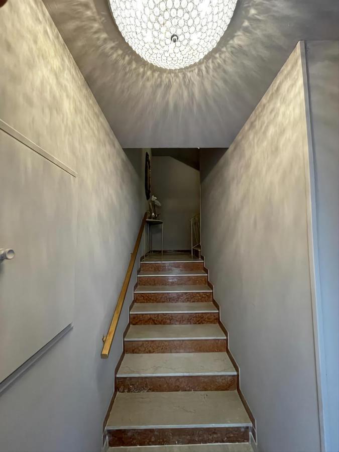 Prestige Suite Via Romagnoli Sirmione Luaran gambar