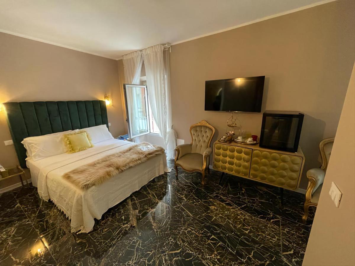 Prestige Suite Via Romagnoli Sirmione Luaran gambar